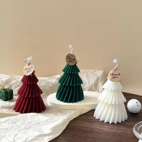 Eco-Friendly Christmas Scented Molded Candle for Holiday Decoration