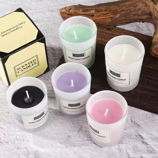 Luxury scented glass jar candle for home décor
