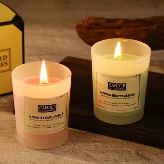 Luxury scented glass jar candle for home décor