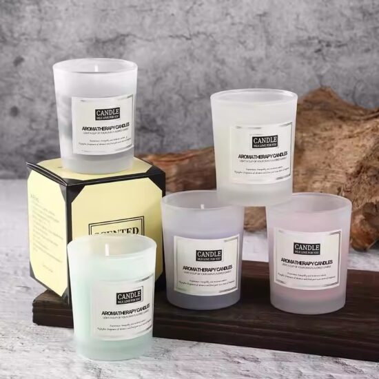 Luxury scented glass jar candle for home décor