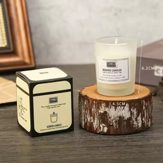 Luxury scented glass jar candle for home décor
