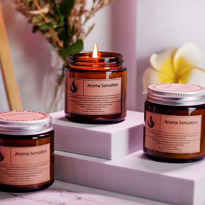 Amber glass jar scented candle for home use