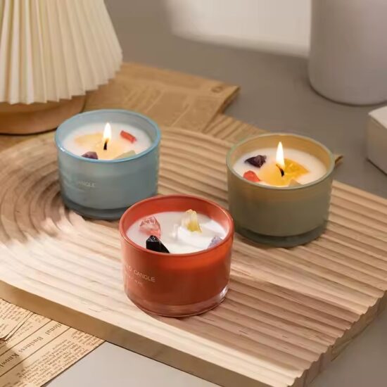 Custom soy wax scented candle in glass jar for wholesale