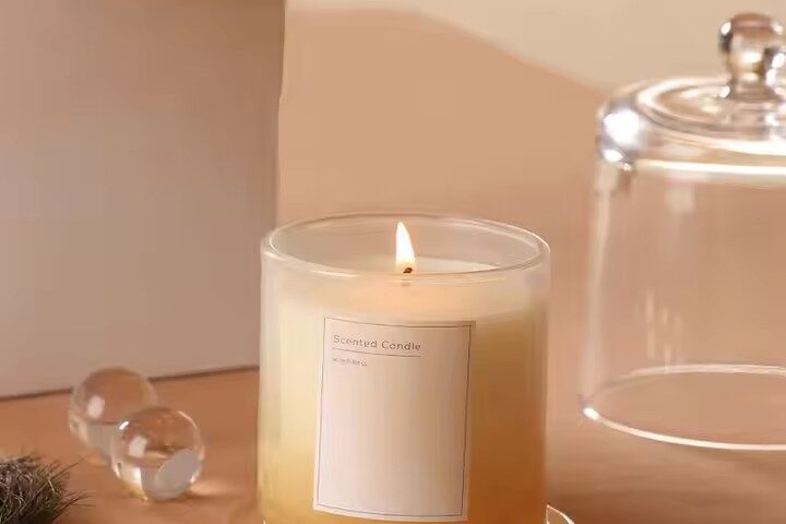 Romantic scented glass jar candle for home decoration wholesale