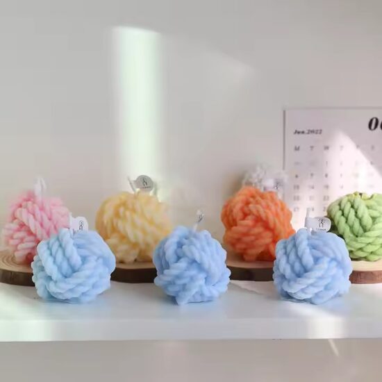 Colorful Wool Ball Shaped Molded Handmade Candle for Home Decoration