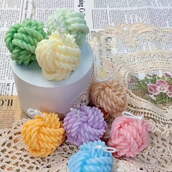 Colorful Wool Ball Shaped Molded Handmade Candle for Home Decoration
