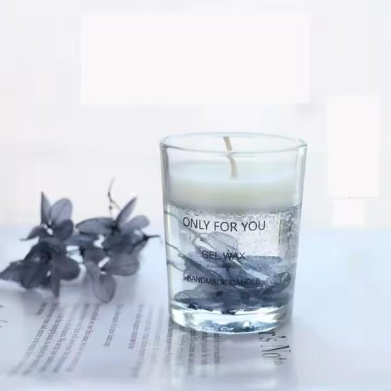 Wholesale scented glass jar candle with elegant design and lasting aroma