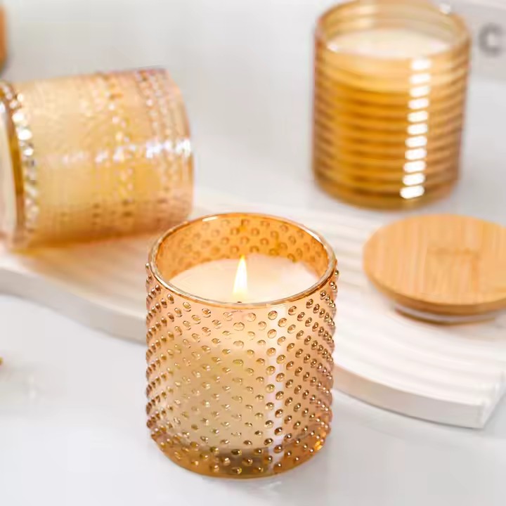 Scented glass jar candle with electroplated band and wooden lid wholesale