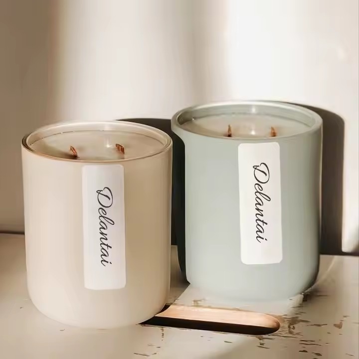 Luxury eco-friendly glass jar candle with custom scent
