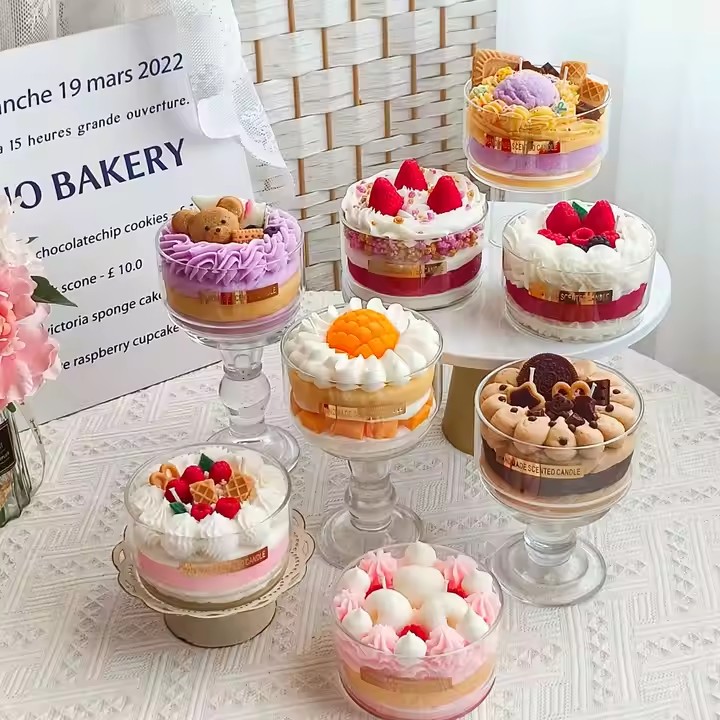 Handmade cream cake-shaped scented candles in various colors and fragrances