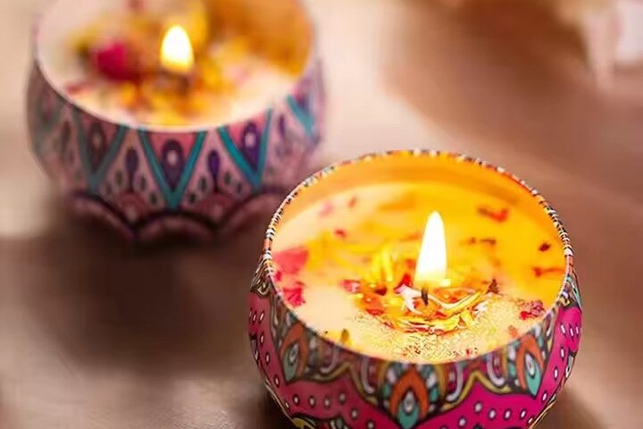 Wholesale Valentine's Day Gift Dried Flower Tin Candles – Romantic & Customizable