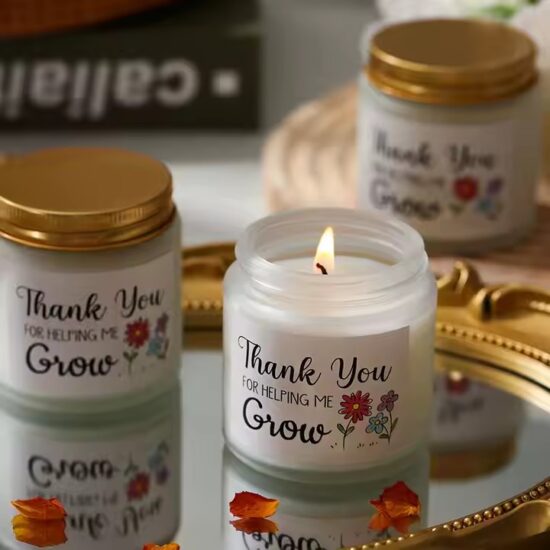Eco-friendly soy wax scented glass jar candle